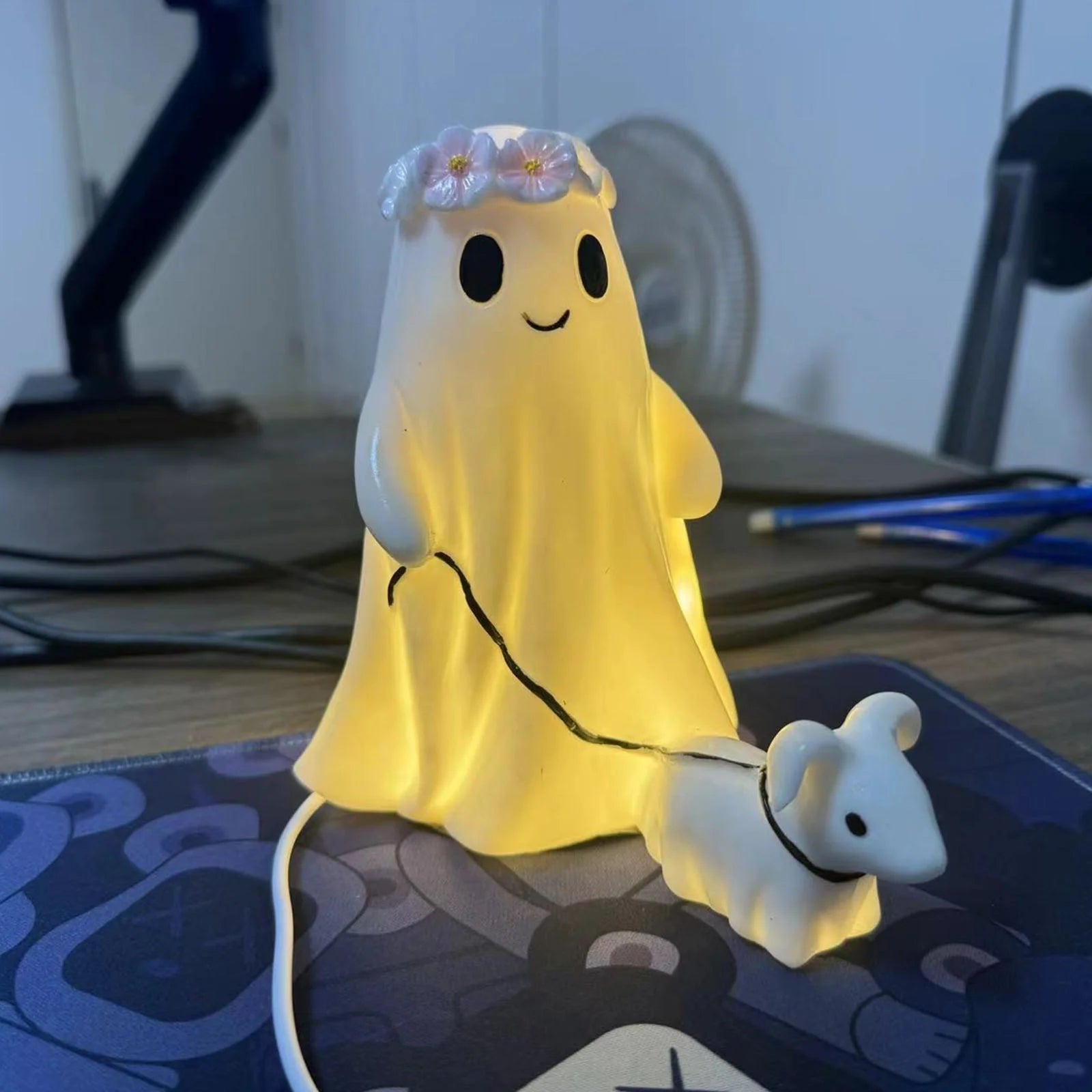 Clearance 2025!Ghost Walking Dog Statue, Ghost Walking Dog Statue,Ghost Walking His Ghost Dog Ghost Dog Statues Spooky Ghost Dog Figurine Home Tabletop Decorations, Figurines,Night Light,