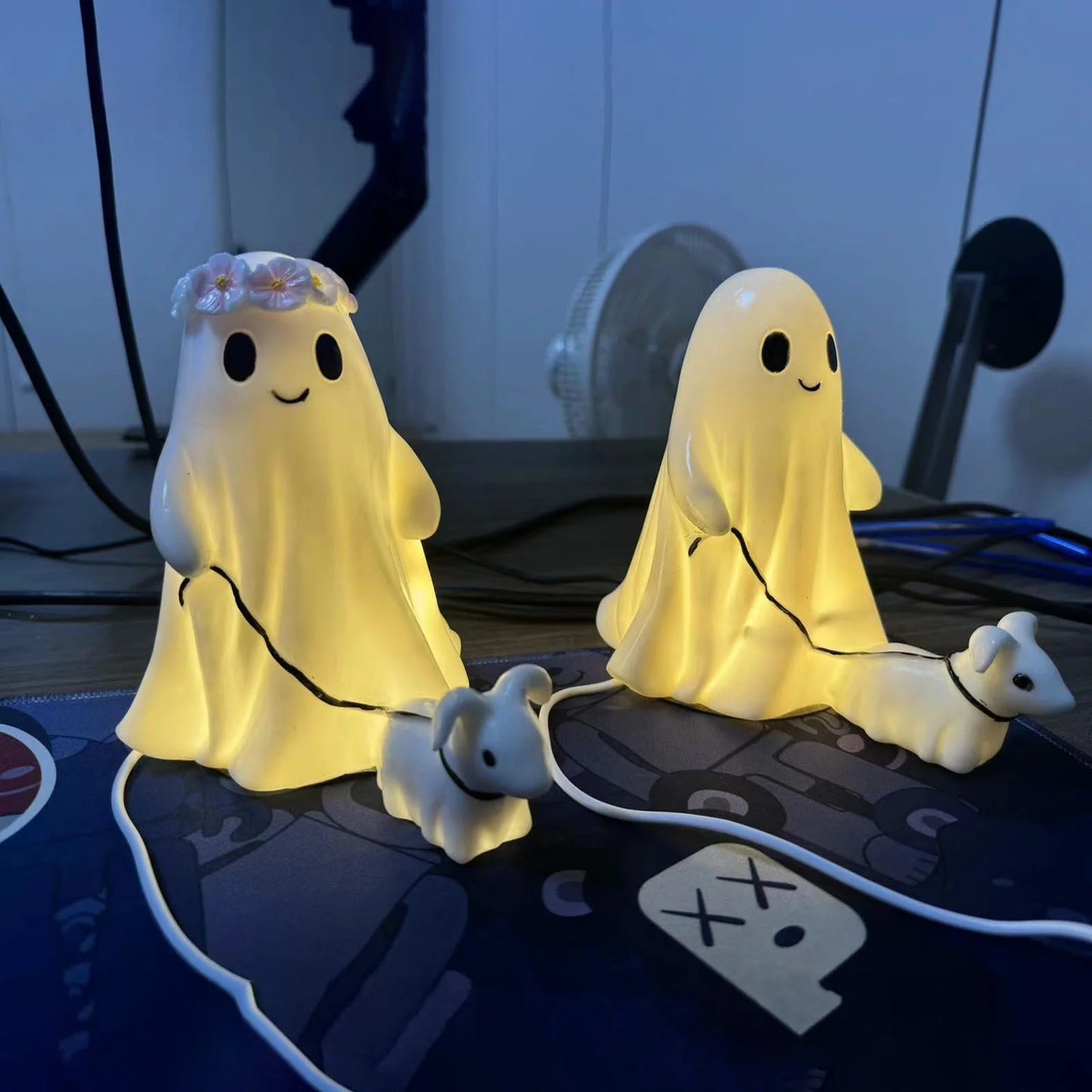 Clearance 2025!Ghost Walking Dog Statue, Ghost Walking Dog Statue,Ghost Walking His Ghost Dog Ghost Dog Statues Spooky Ghost Dog Figurine Home Tabletop Decorations, Figurines,Night Light,